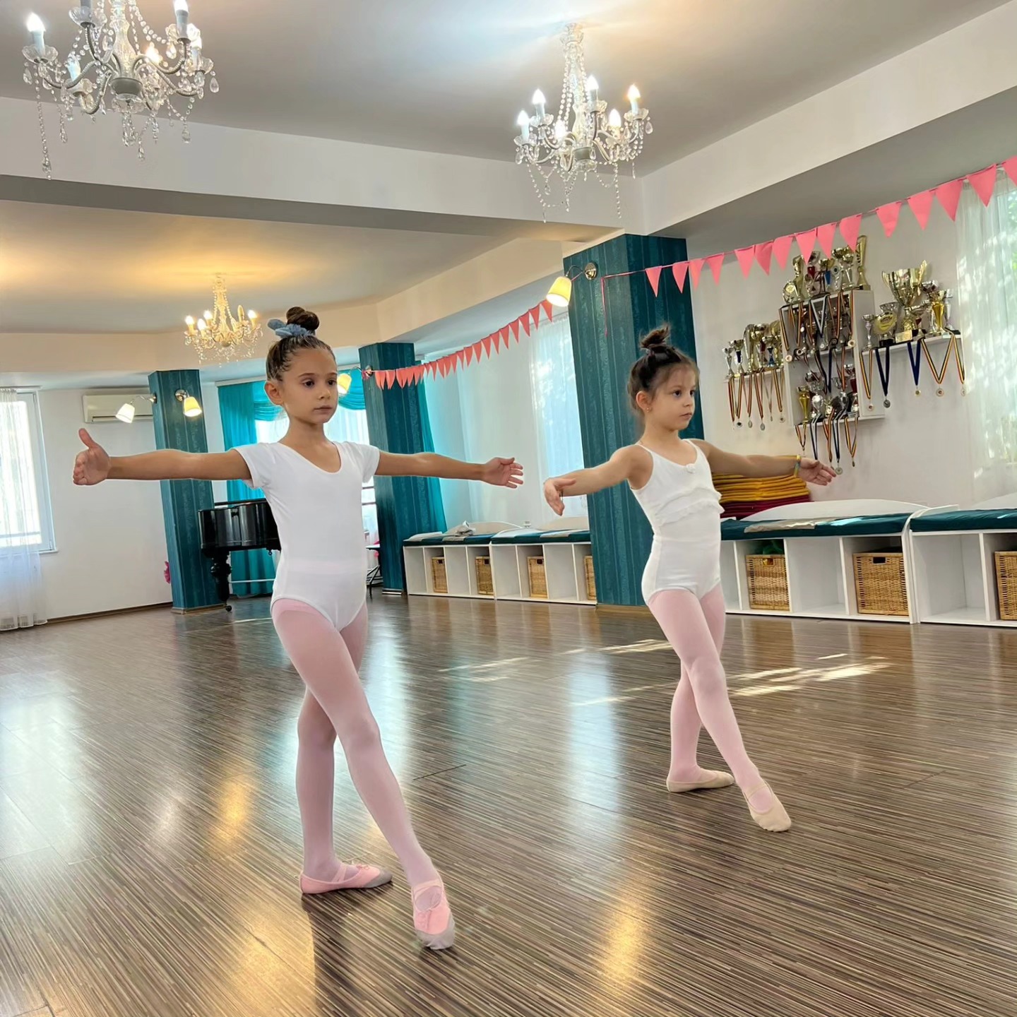 458716728_928493215965875_4081909682296716165_n